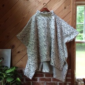 SOLD Amazing Lord & Taylor poncho!